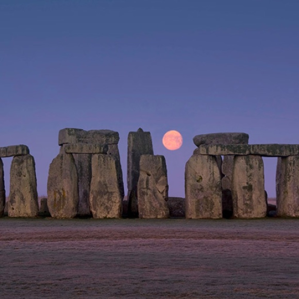 PAINTING SUBJECTS - TALKING BOARD